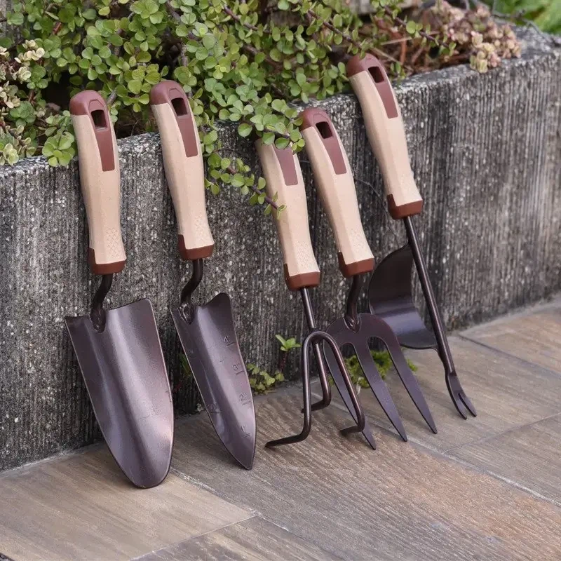 hand tools garden for transplanting hand tools garden for transplanting